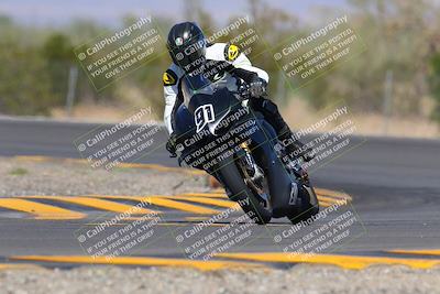 media/Oct-03-2022-Moto Forza (Mon) [[5f077a3730]]/Advanced Group/Session 3 (Turn 3)/